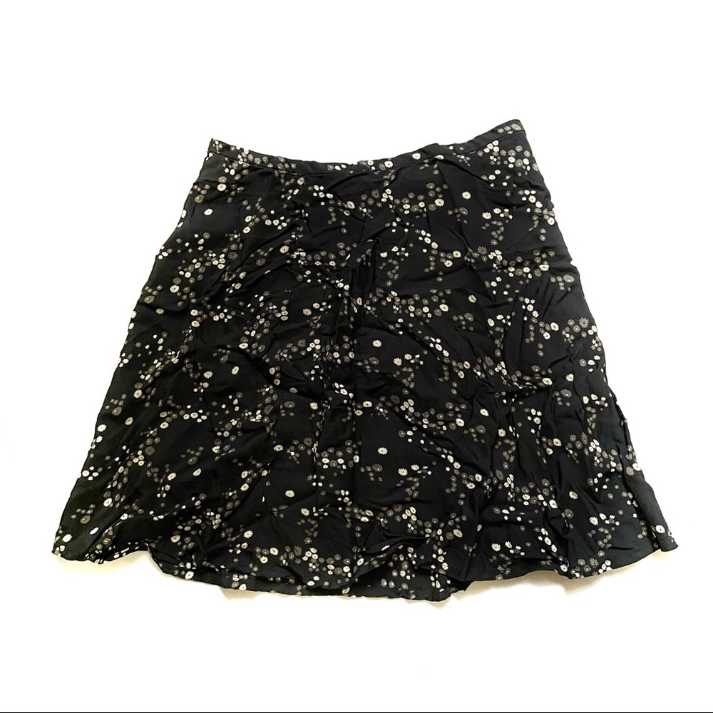 navy blue size 2 gap skirt